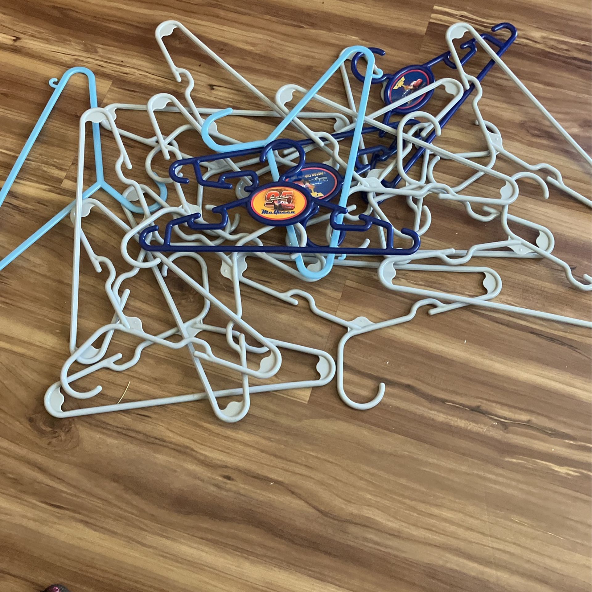 Toddler Clothes Hangers 