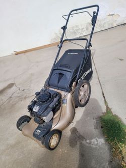 Craftsman 21" Front-Drive Self-Propelled Gas Lawn Mower