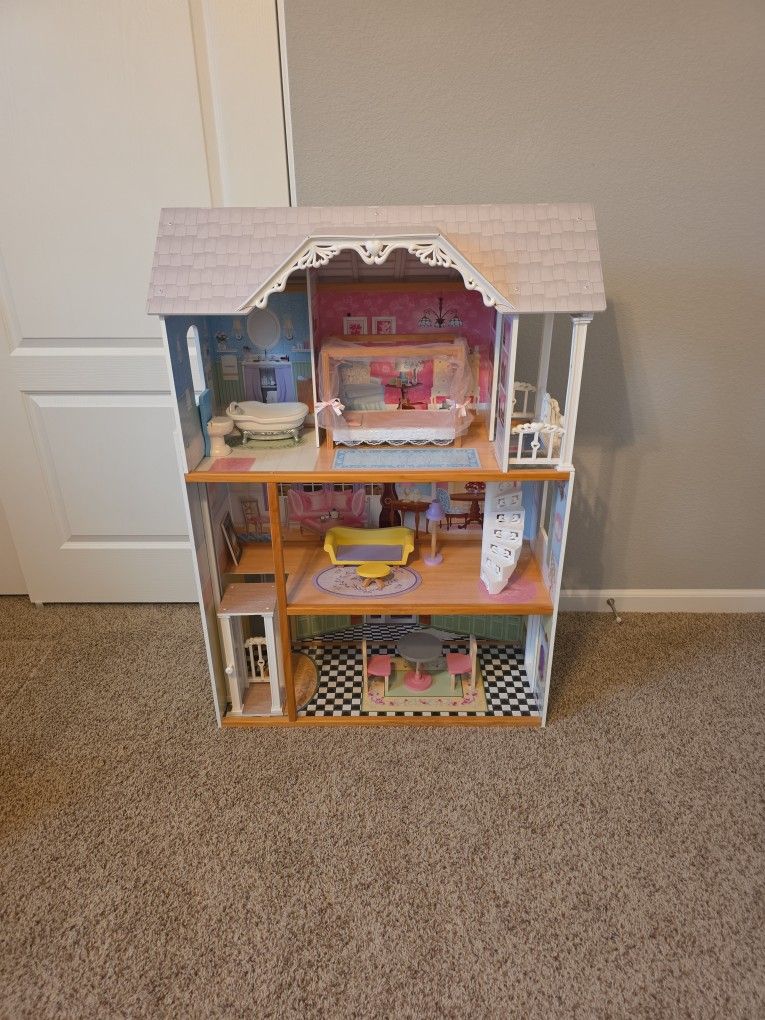 Doll House