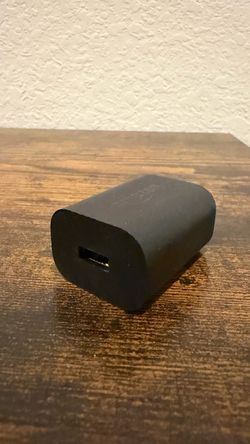 Lightly Used Amazon USB Wall Charger Power Adapter - Black, USB-A