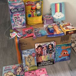 Assorted Toys (18 Items )