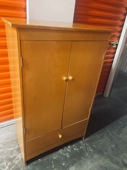 Armoire