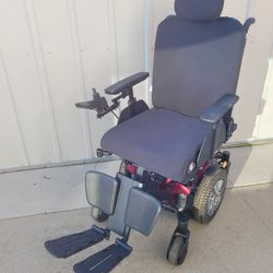 Quantum J4 Electric Chair