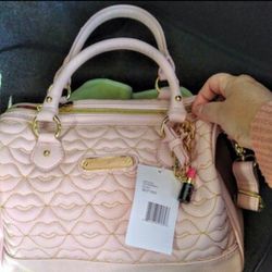 BETSEY JOHNSON .Quilted Lip  Satchel, Brand New With Tag