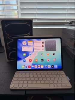 iPad Pro 11-inch (M5) Wi-Fi + Cellular