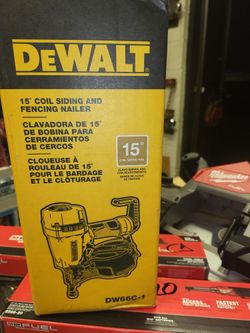 DEWALT
Pneumatic 15-Degree Coil Corded SidingNailer