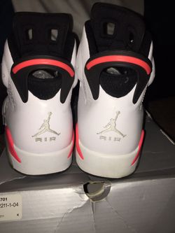 2014 retro 6 with original box and t shirt