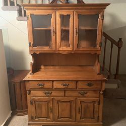 Hutch Cabinet