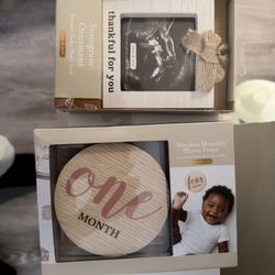 Wooden Monthly Photo Props 
