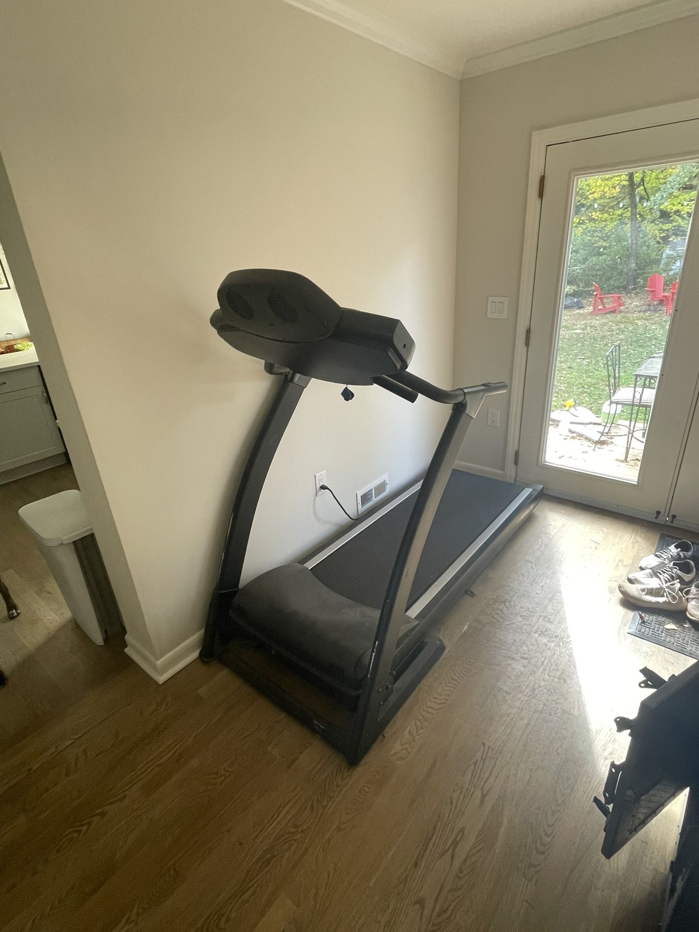 Treadmill 