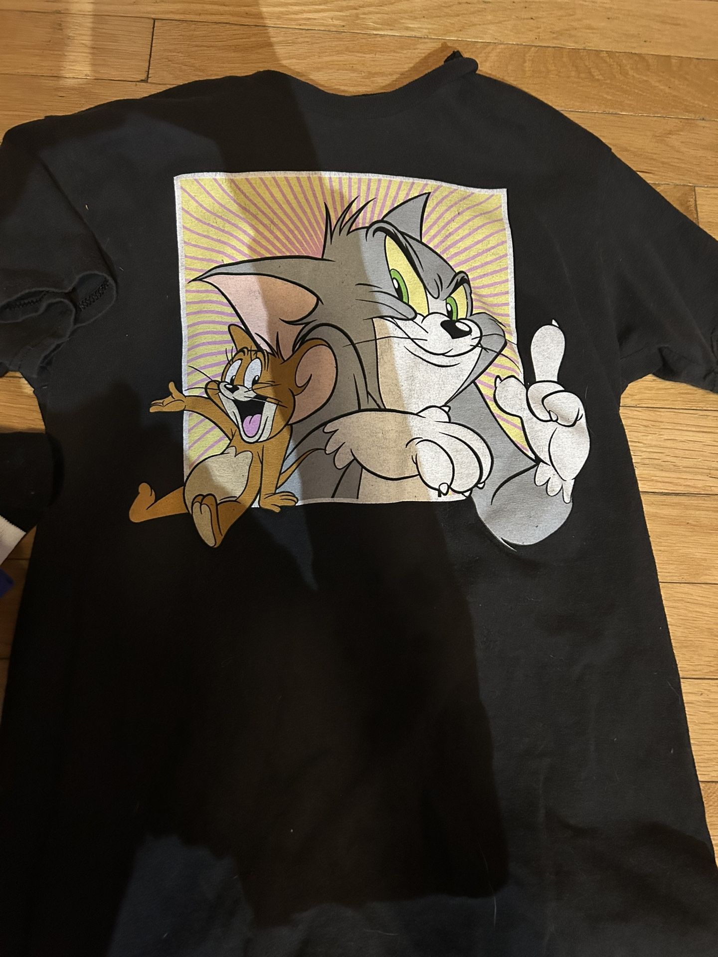 Girls Tom and Jerry Innocent Rivalry Graphic Shirt Black Small