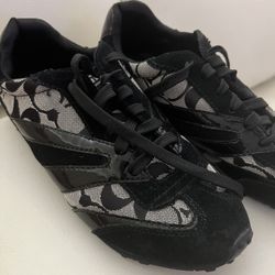 Coach Snickers Size 8