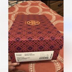 Tory Burch Size 8