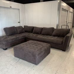 Comfy gray sectional couch