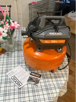 Selling a RIDGID 6-Gallon 150 PSI Portable Air Compressor