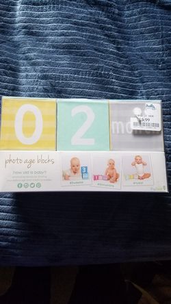 Photo age blocks