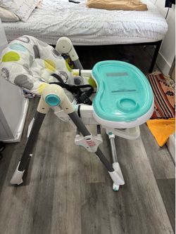 Baby trend aspen lx high chair