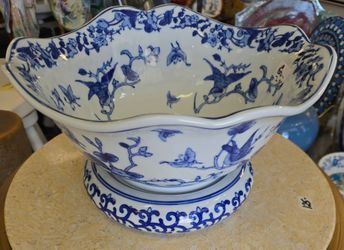 Scalloped Porcelain Bowl. 11"D x 6"H. PLEASE READ DESCRIPTION