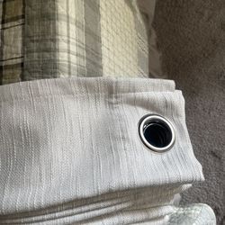 3 Drape Panels 84L