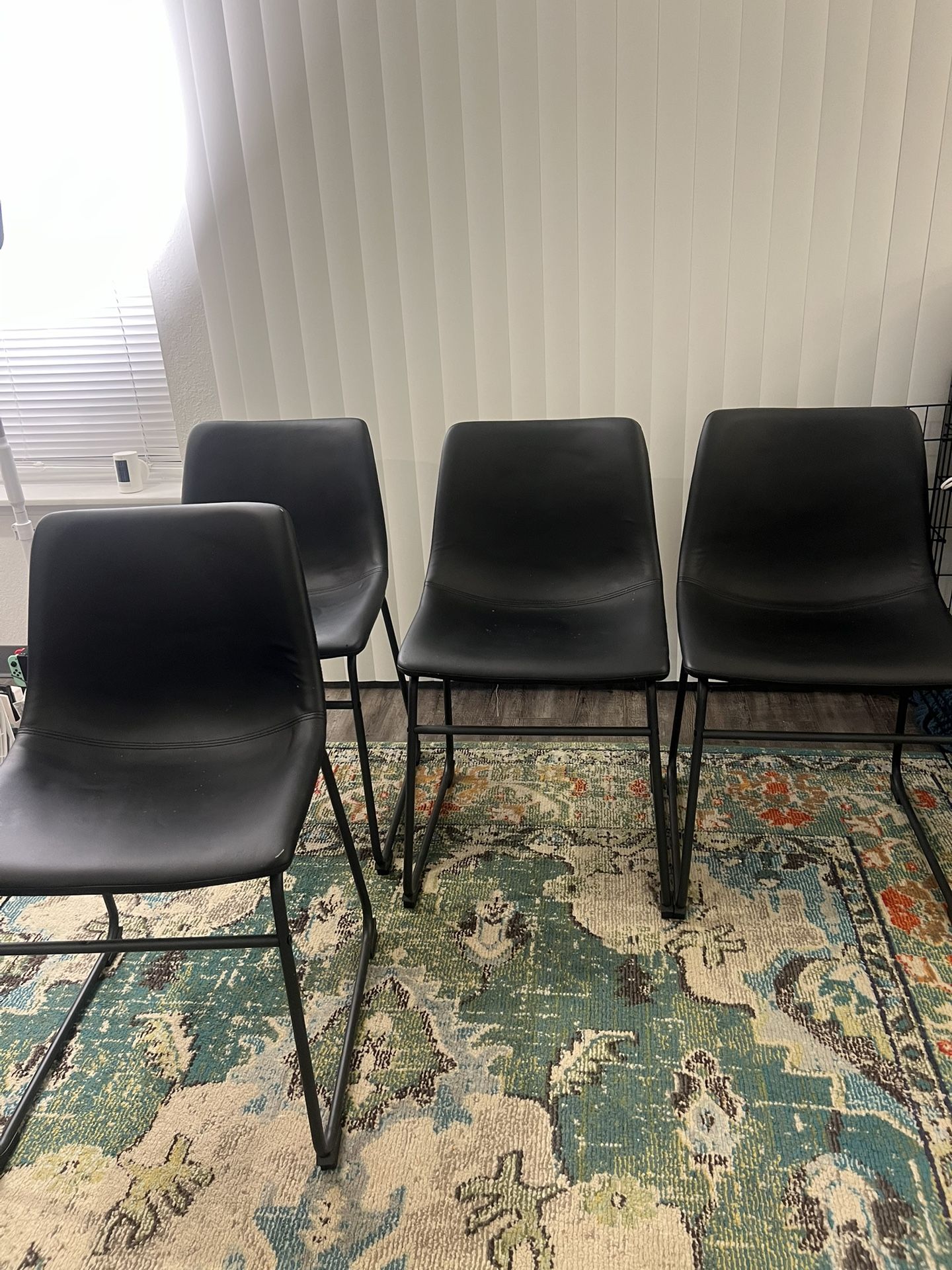 Mid Century Bucket Chair, Black