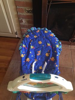 Baby vibrating seat