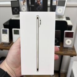 iPhone 17 air brand new Gold 256 Gen Verizon 