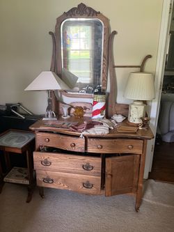 ESTATE SALE ALBUM 6 - PART OF BASEMENT