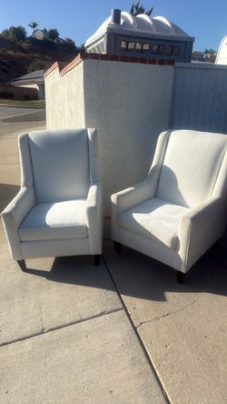 White chairs with center table