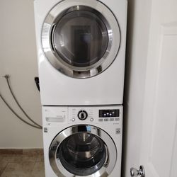 LG washer and gas dryer excellent working condition,