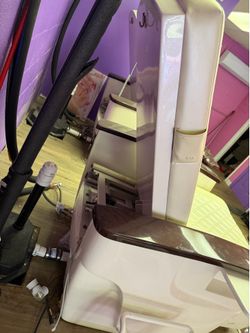 Pedicure chairs