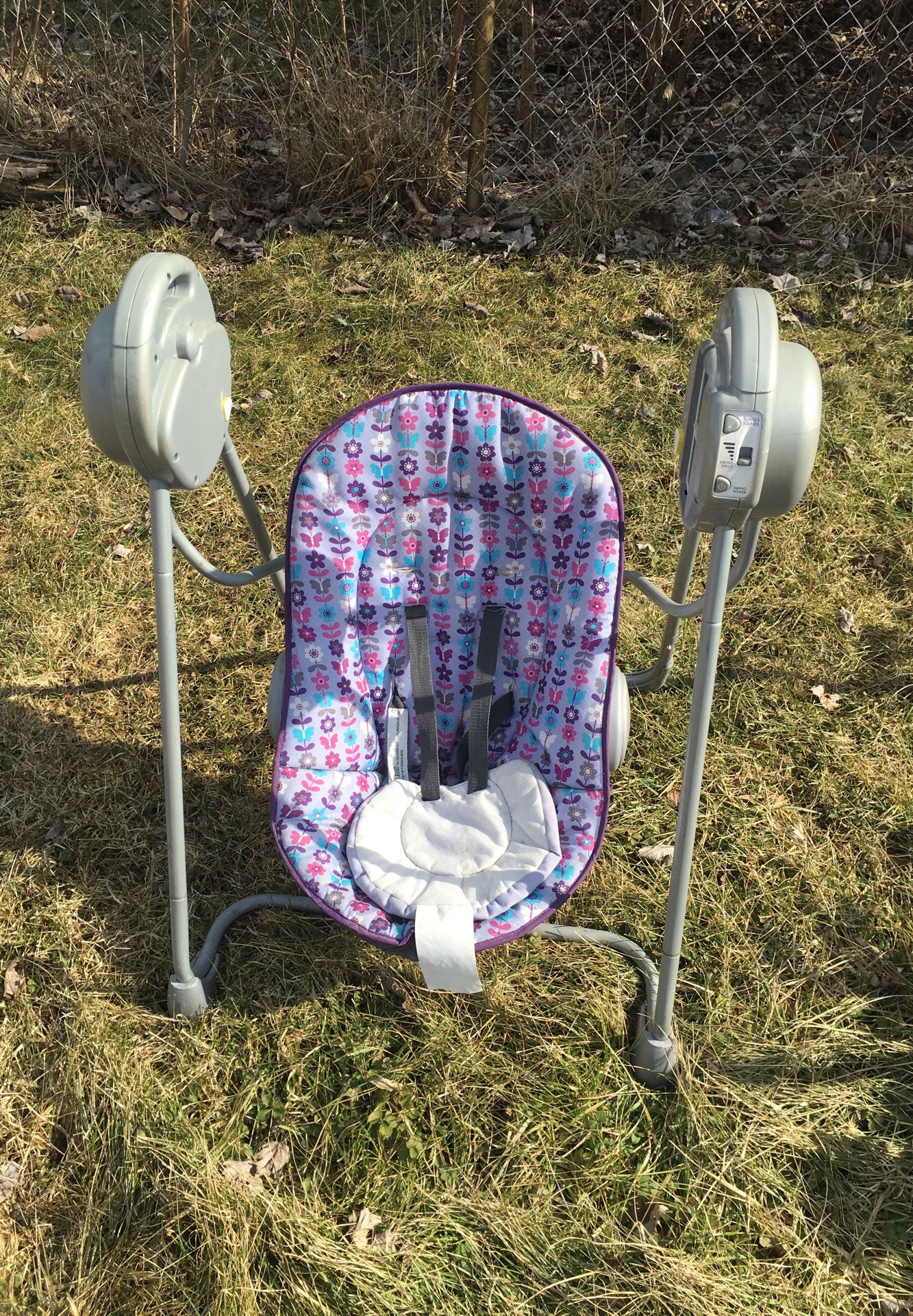 Baby swing and stroller Like New