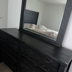 Queen Bed Frame With Dresser 