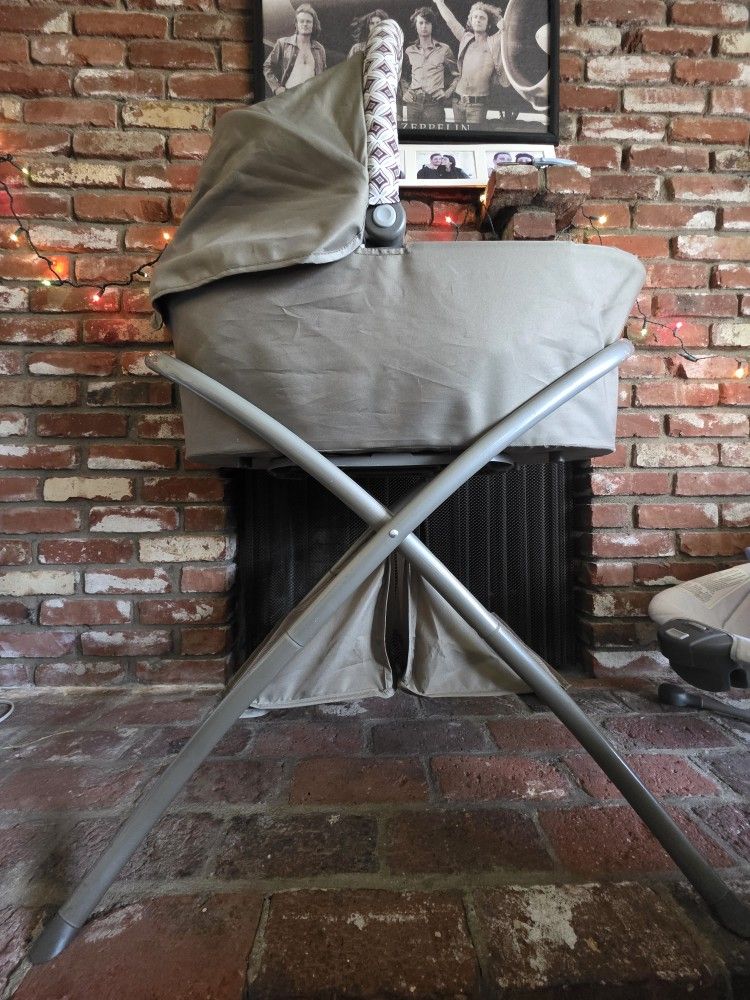 Bassinet Baby Crib 