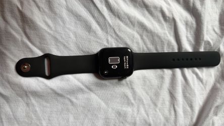 Apple Watch ( Series 7, 45mm casing )