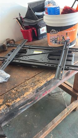 Tv mount