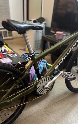 SCHWINN 3 PRO STOCK