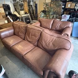 Rustic Leather Sofa& Loveseat, Table