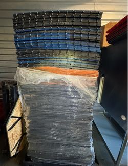 ~1,500 Interlocking Deck/Floor Tiles 12"x12" — Patio, Garage, Gym
