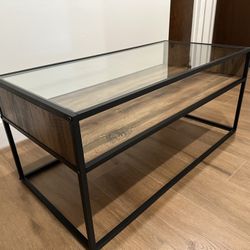 Glass Top Coffee Table with Storage / Mesa de Centro