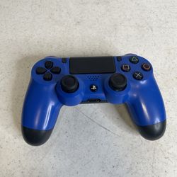 PS4 Controller