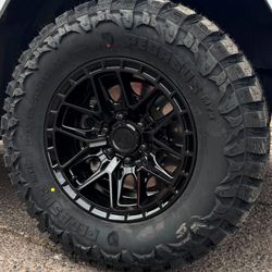 17x9 Arena Wheels And Tires 33/1250/17 Pegasus MT