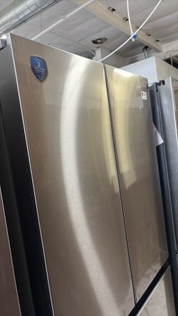 Media dual Ice Maker Counterdepth
