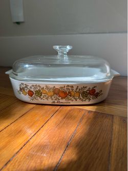 ANTIQUE CORNING WARE CASSEROLE DISH