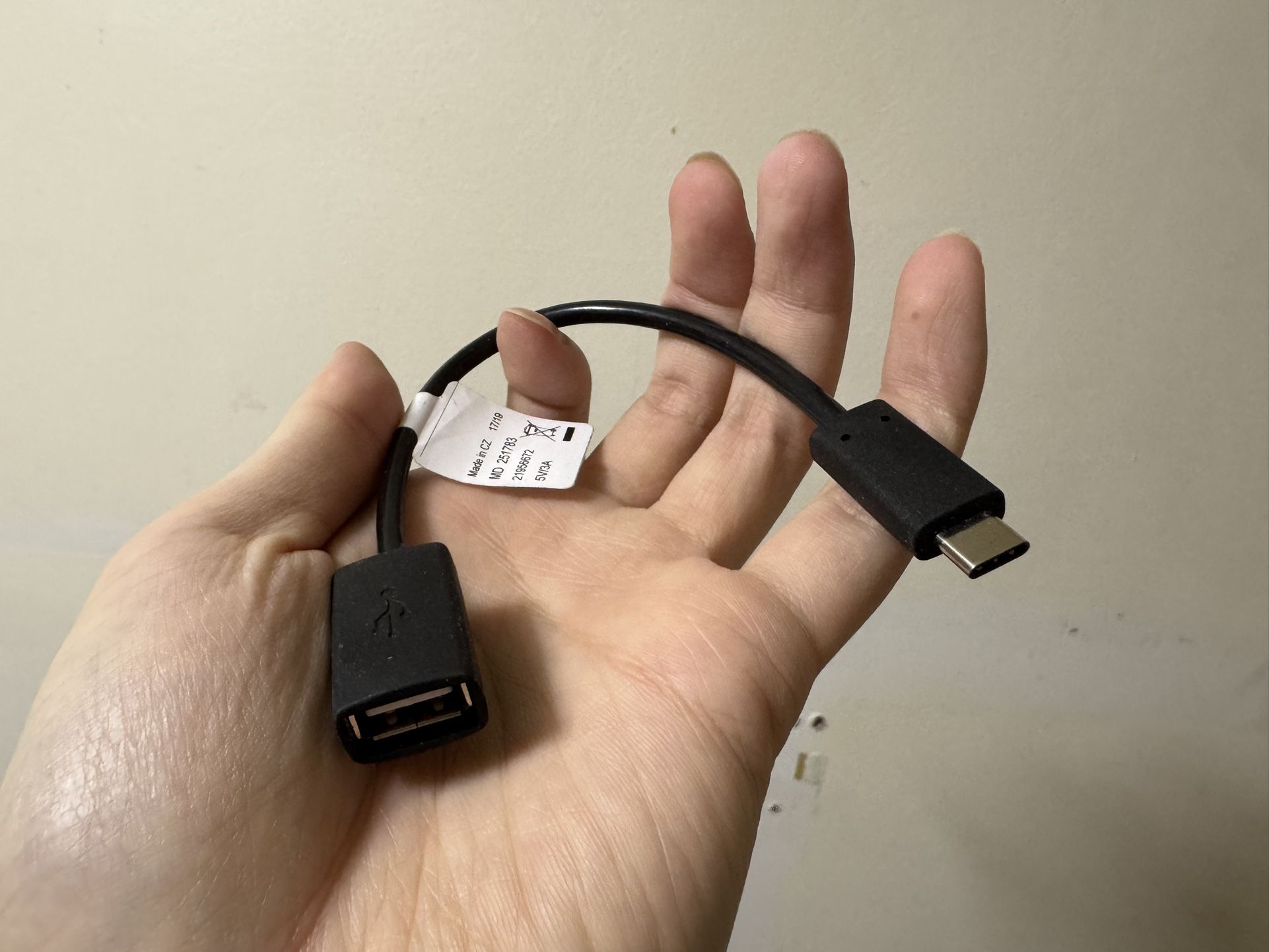 USB-C to USB adapter cable