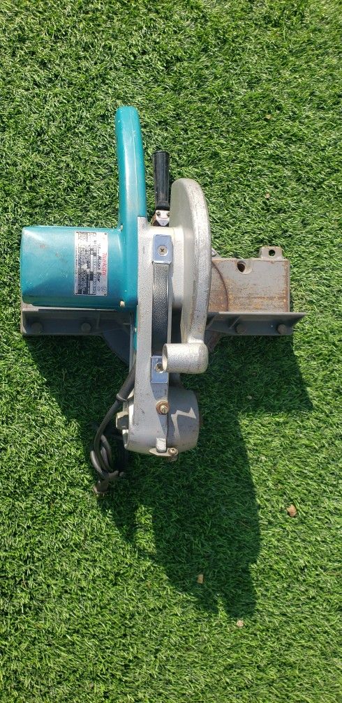 Makita Miter Saw 10"