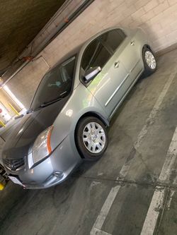 Nissan Sentra 2010