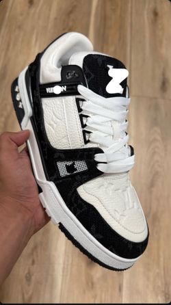 Men’s shoes