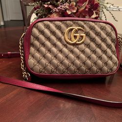 Authentic Gucci GG Marmont Small Crossbody Shoulder Bag Quilted GG Canvas Red