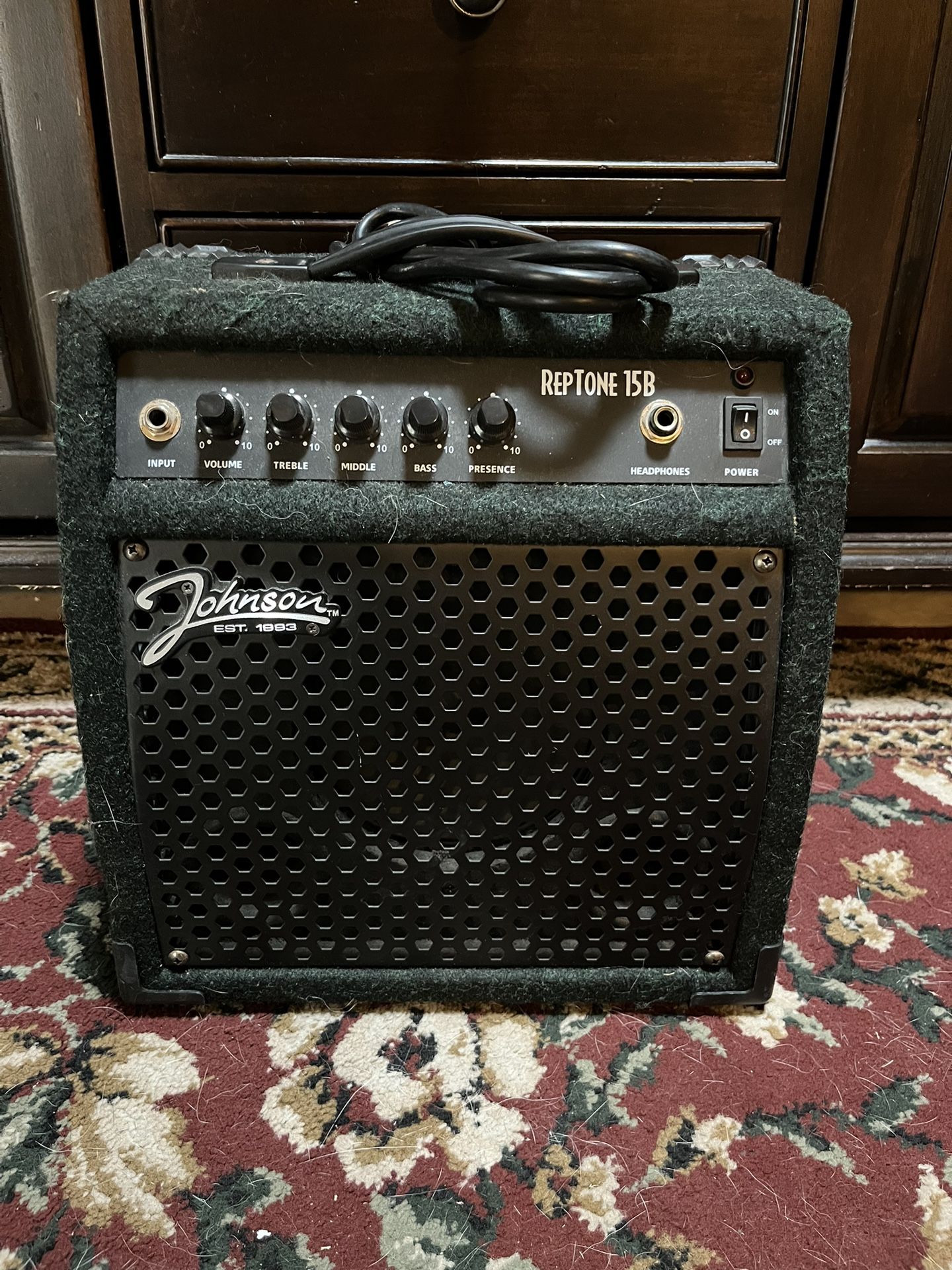 Johnson Reptone 15B Bass Amp