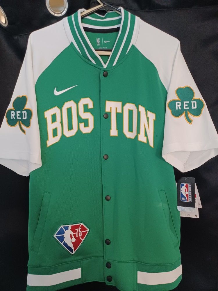 Boston Celtics Warm Up. Brand New .Beautiful Green